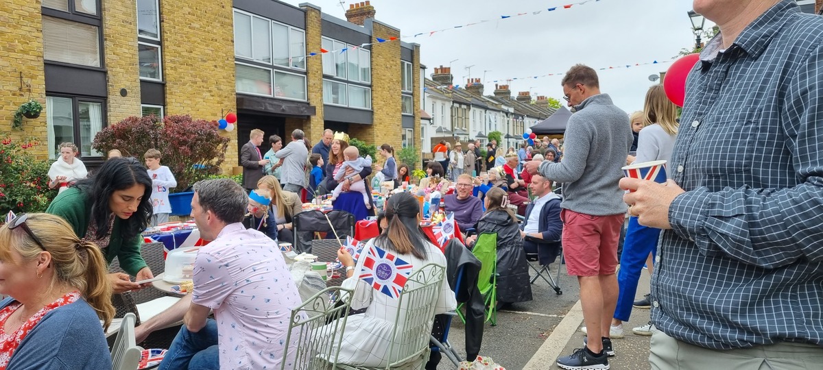 Party people seated 2